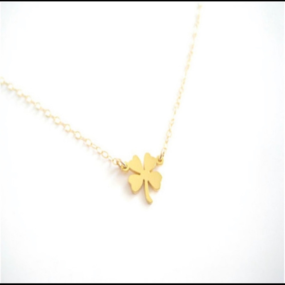 Boutique Four Leaf Clover Necklace Gold Color Simple Style